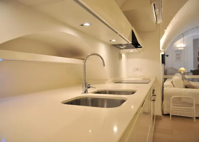 Le Acque Del Passato Monopoli